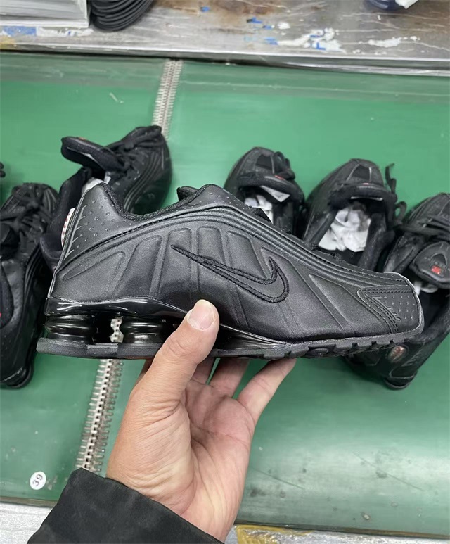 kid shox r4 shoes-001